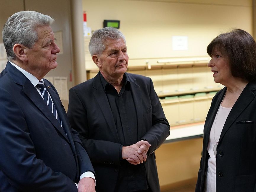 Besuch von Bundespräsident Joachim Gauck im Stasi-Unterlagen-Archiv